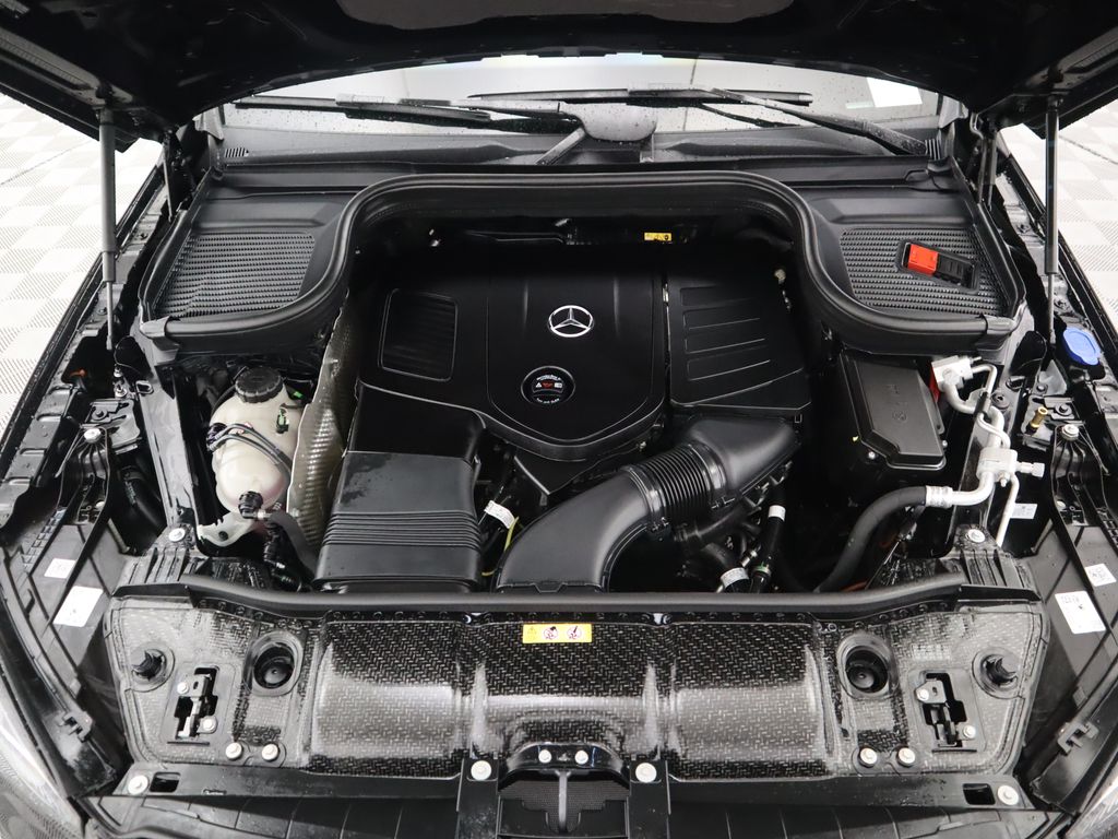 Thumbnail: 2025 Mercedes-Benz GLE - 30