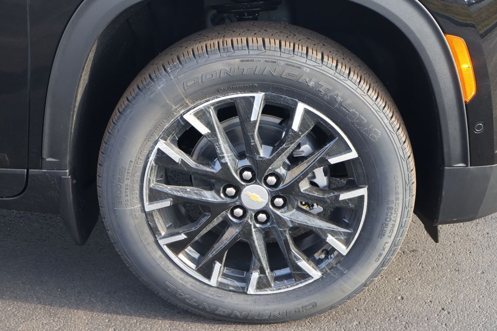 Thumbnail: 2026 Chevrolet Traverse - 11