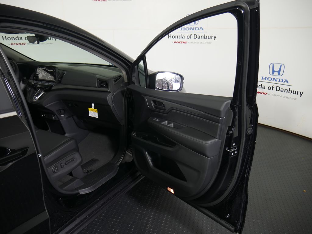 Thumbnail: 2026 Honda Odyssey - 7