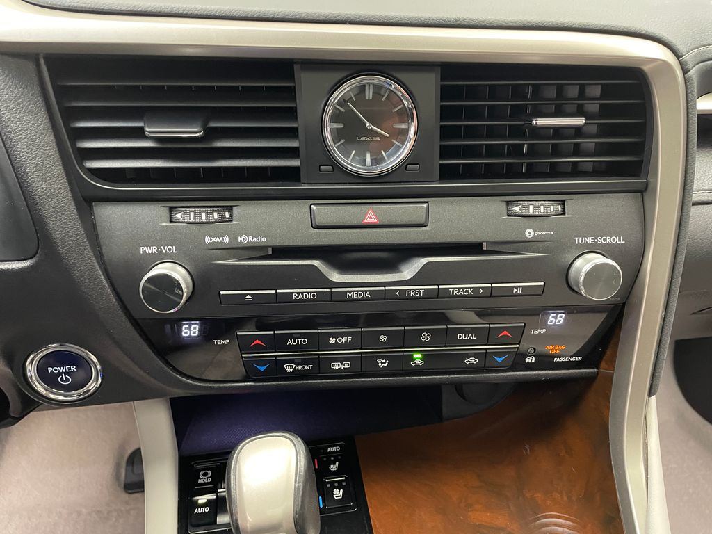 2019 Lexus RX Hybrid 450h 27