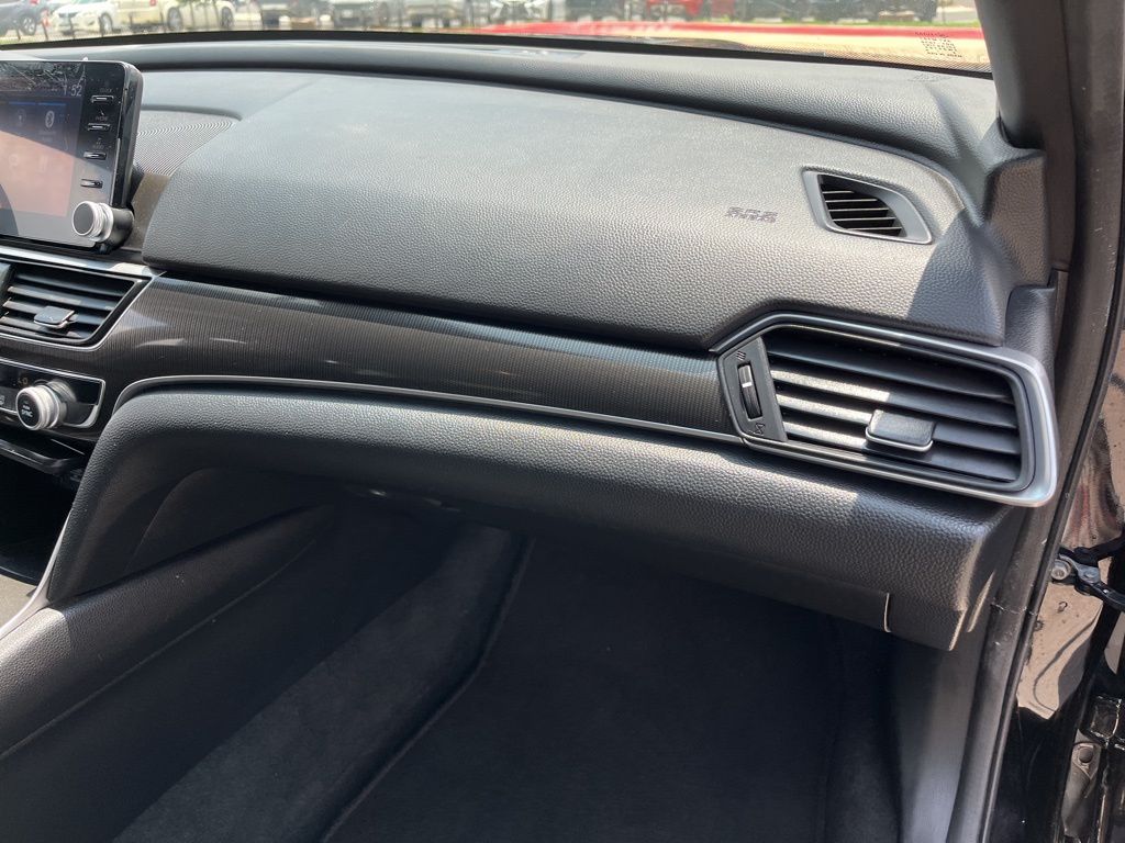 2022 Honda Accord Sport 29