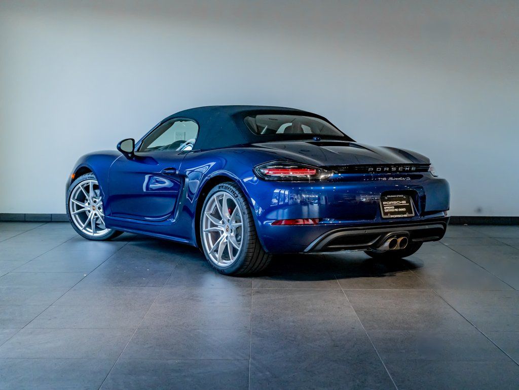 Certified Used 2024  Porsche S image 3