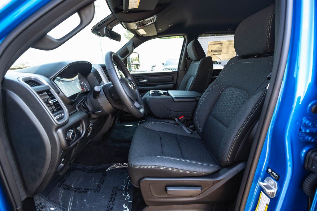 2026 Ram 1500 Tradesman thumbnail 22