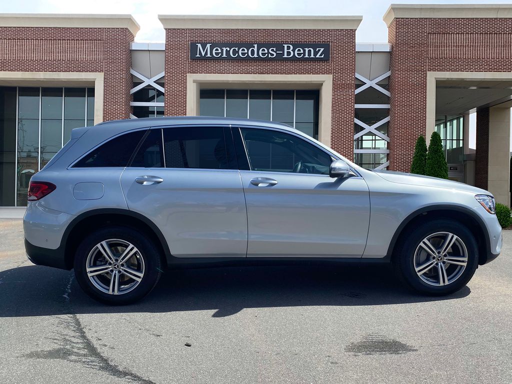 2022 Mercedes-Benz GLC 300 4