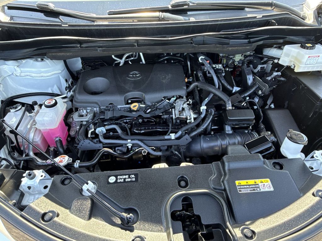 Thumbnail: 2021 Toyota Sienna - 14