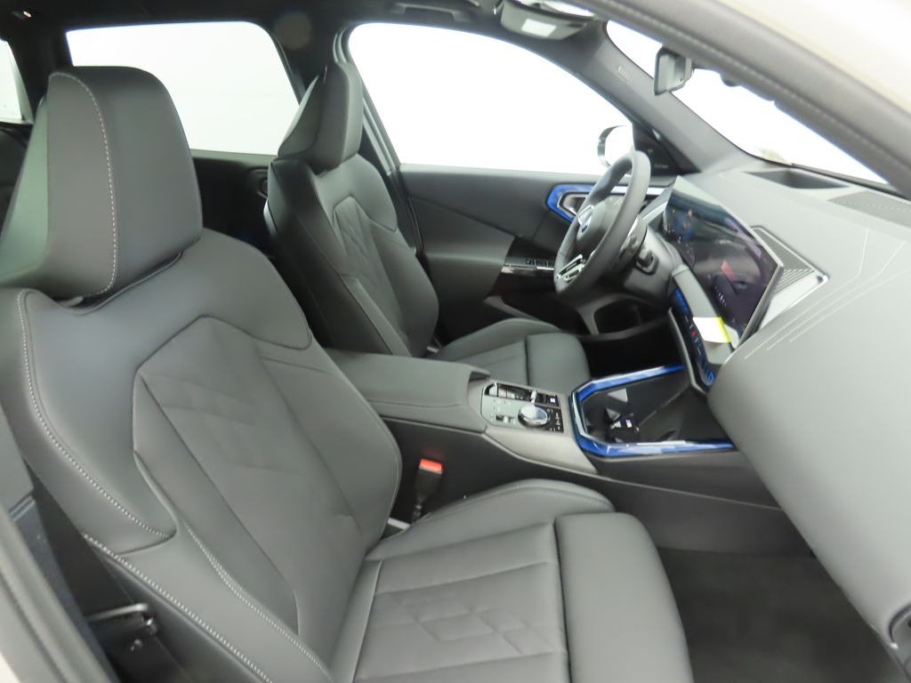 Thumbnail: 2026 BMW X3 - 21