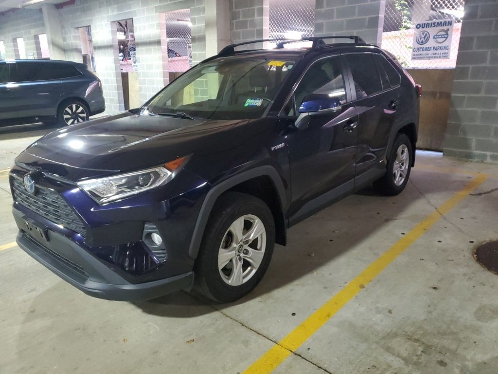 2019 Toyota RAV4 Hybrid XLE