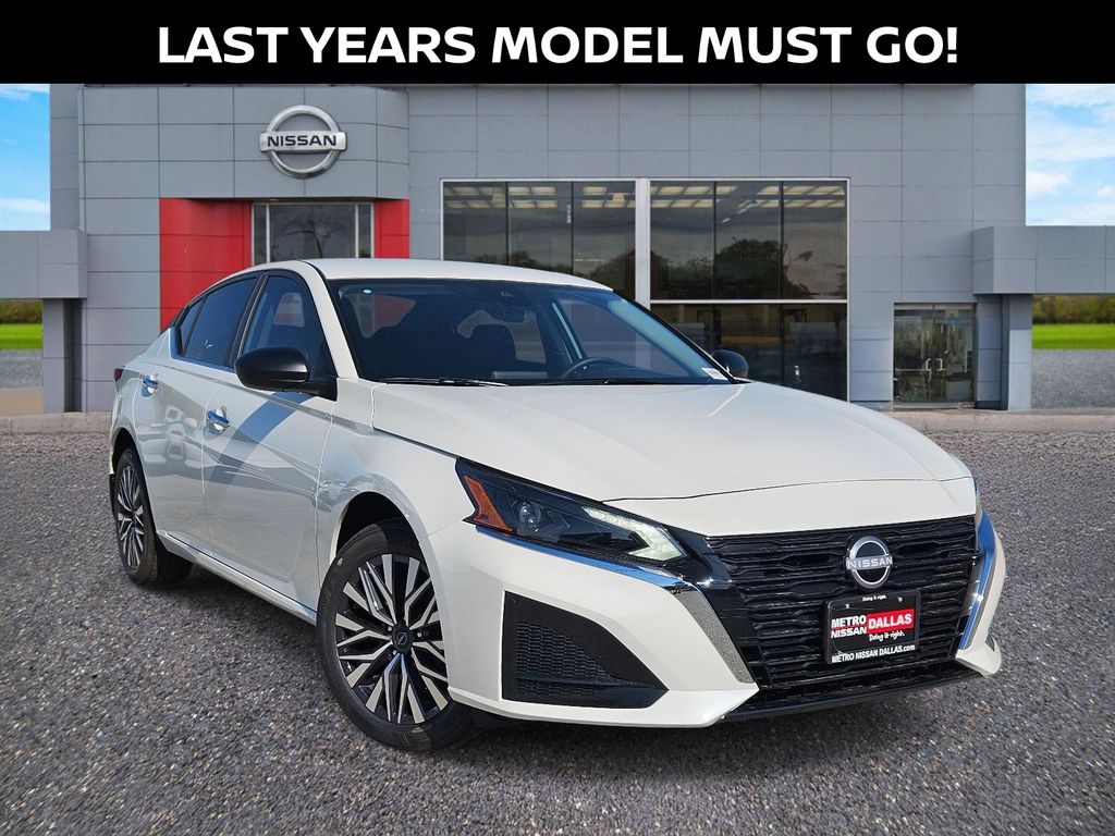 2025 Nissan Altima 2.5 SV AWD