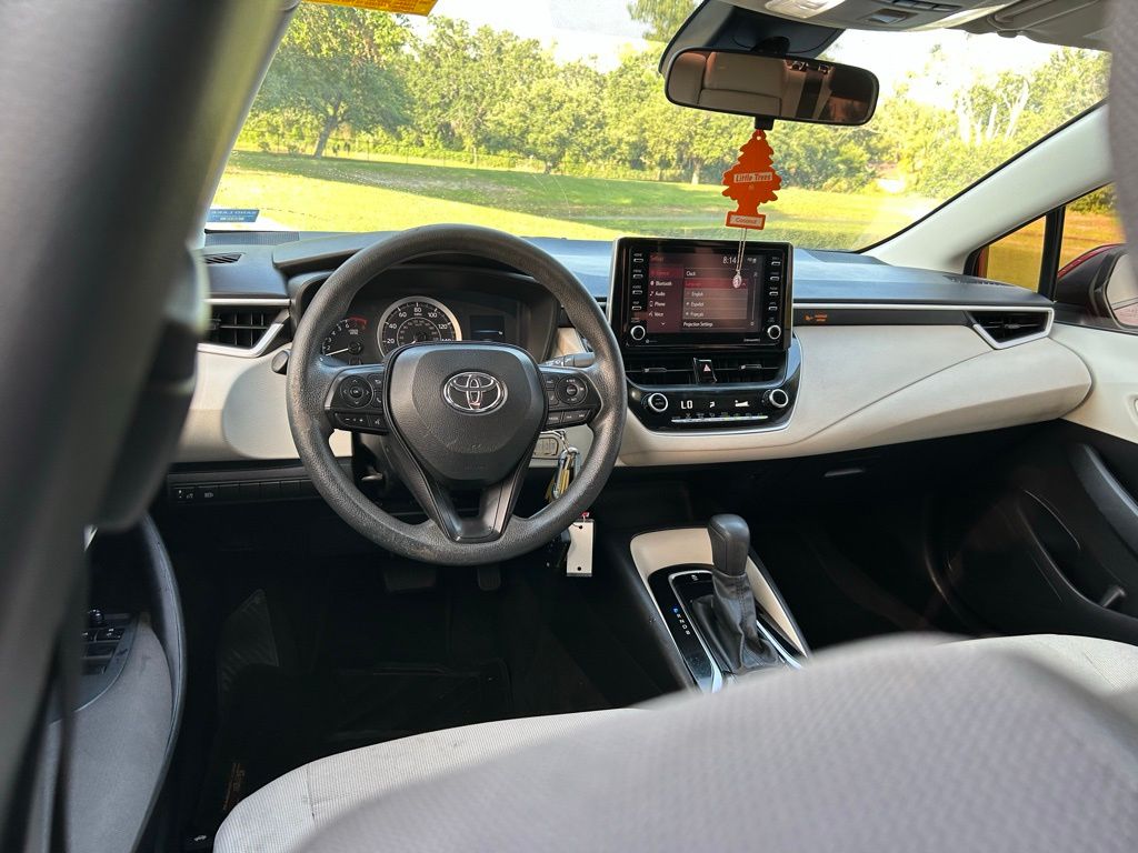 2021 Toyota Corolla LE 12