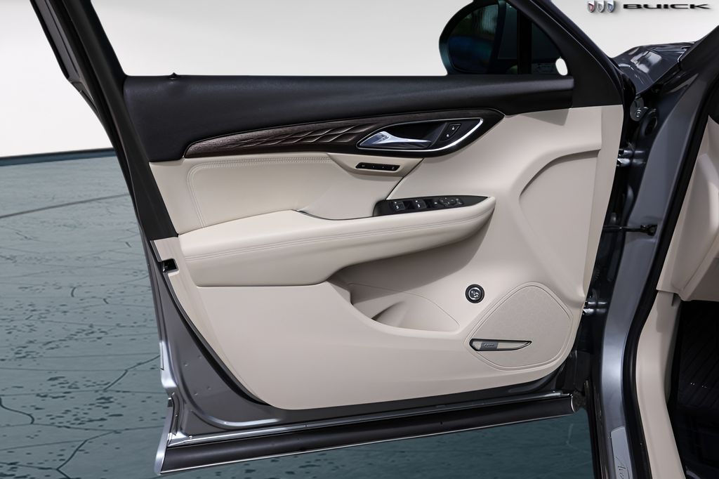 Used Car 2023 Buick Envision  Avenir For Sale Under $35,000 In Austin, Texas