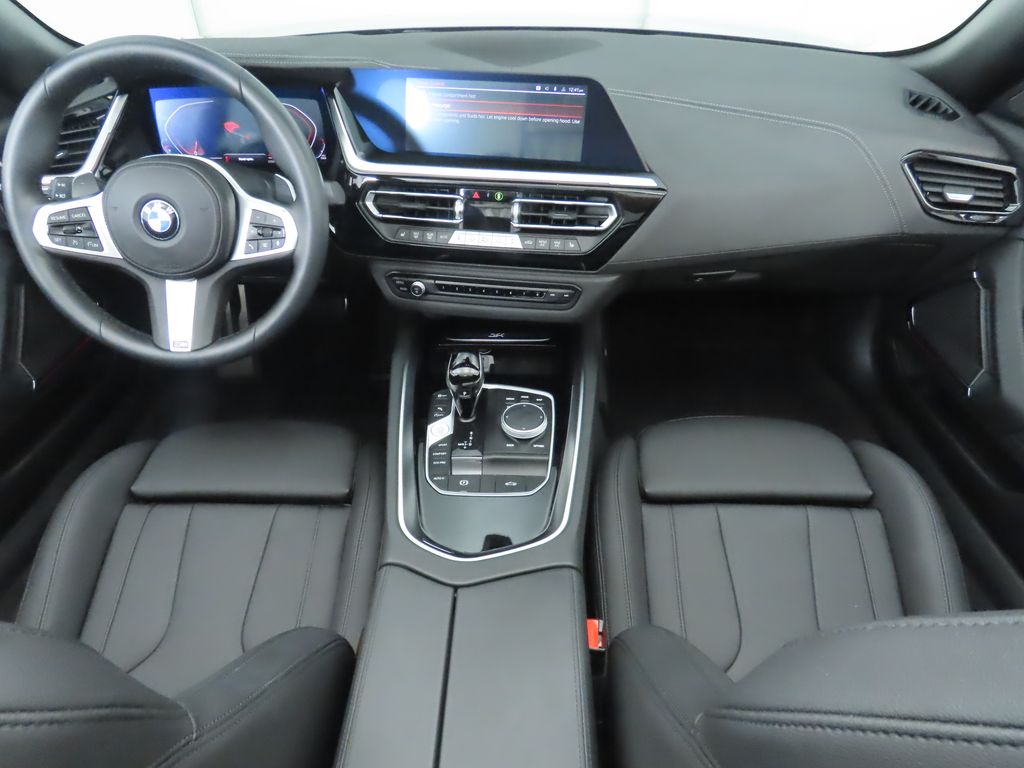 Thumbnail: 2023 BMW Z4 - 21