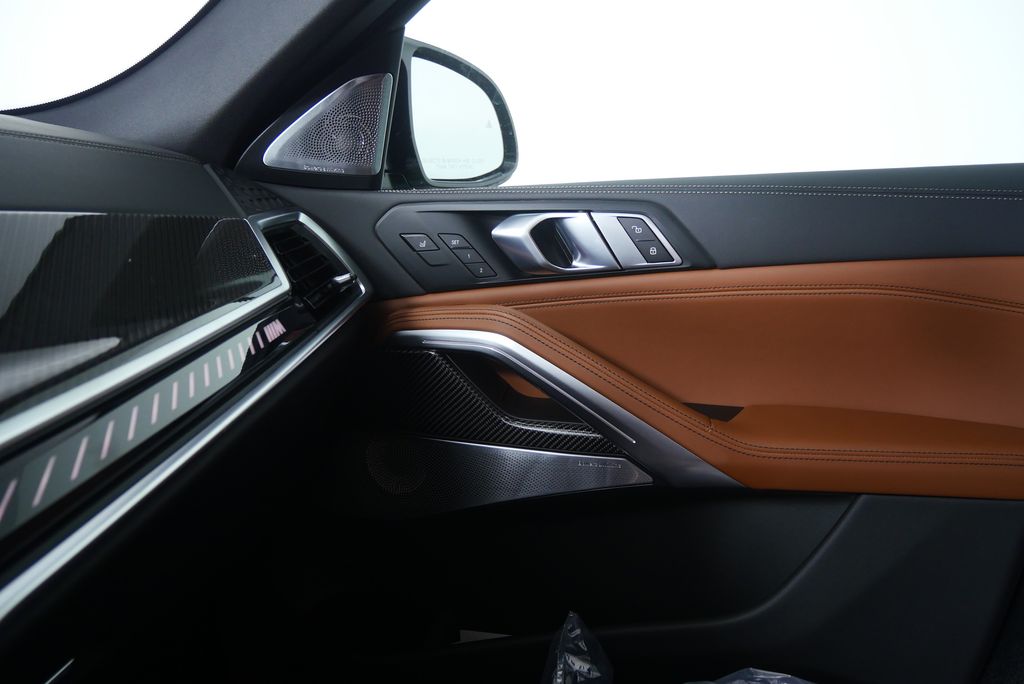 Thumbnail: 2026 BMW X6 - 23