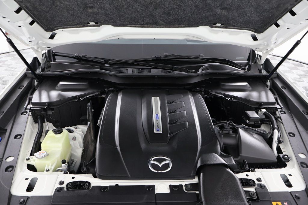 Thumbnail: 2025 Mazda CX-70 - 13