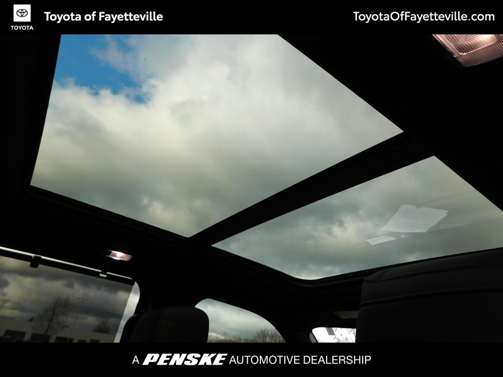 Thumbnail: 2024 Toyota Sequoia - 4