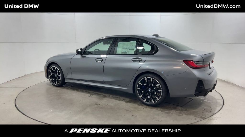 Thumbnail: 2025 BMW 3 Series - 6