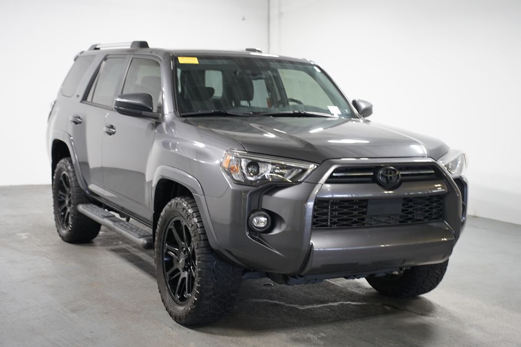 Thumbnail: 2023 Toyota 4Runner - 3