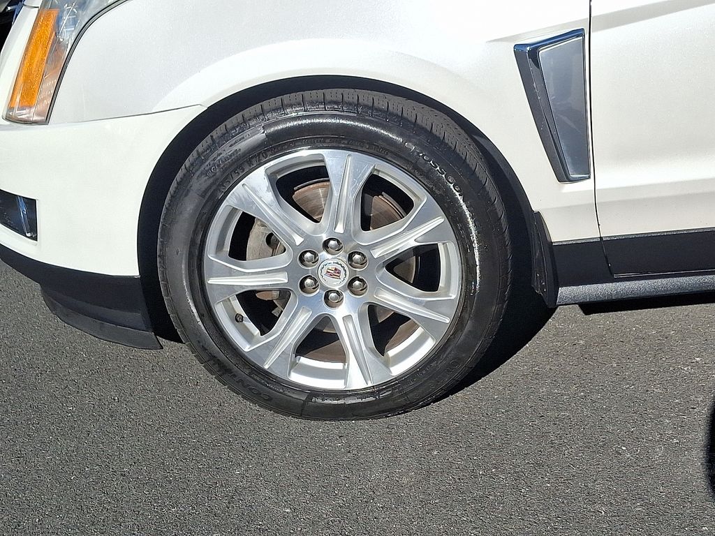 Thumbnail: 2015 Cadillac SRX - 8