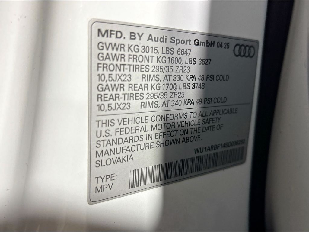 2025 Audi RS Q8 performance 4.0T