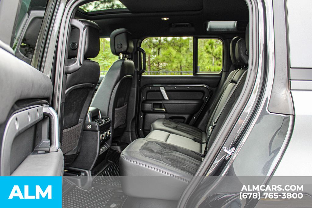 Used 2023 Gray Land Rover Carpathian Edition image 17