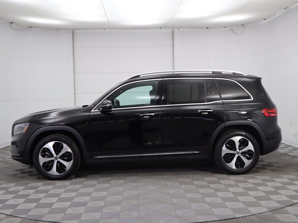 Thumbnail: 2025 Mercedes-Benz GLB - 8