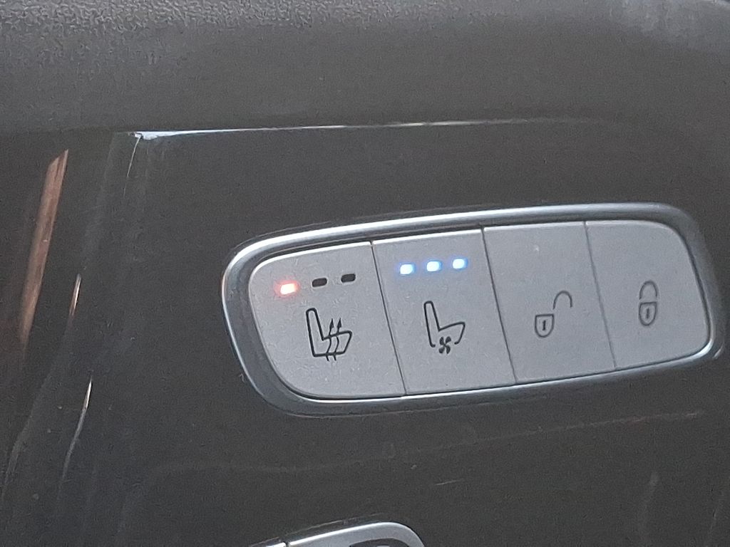 Thumbnail: 2021 Mercedes-Benz G-Class - 26