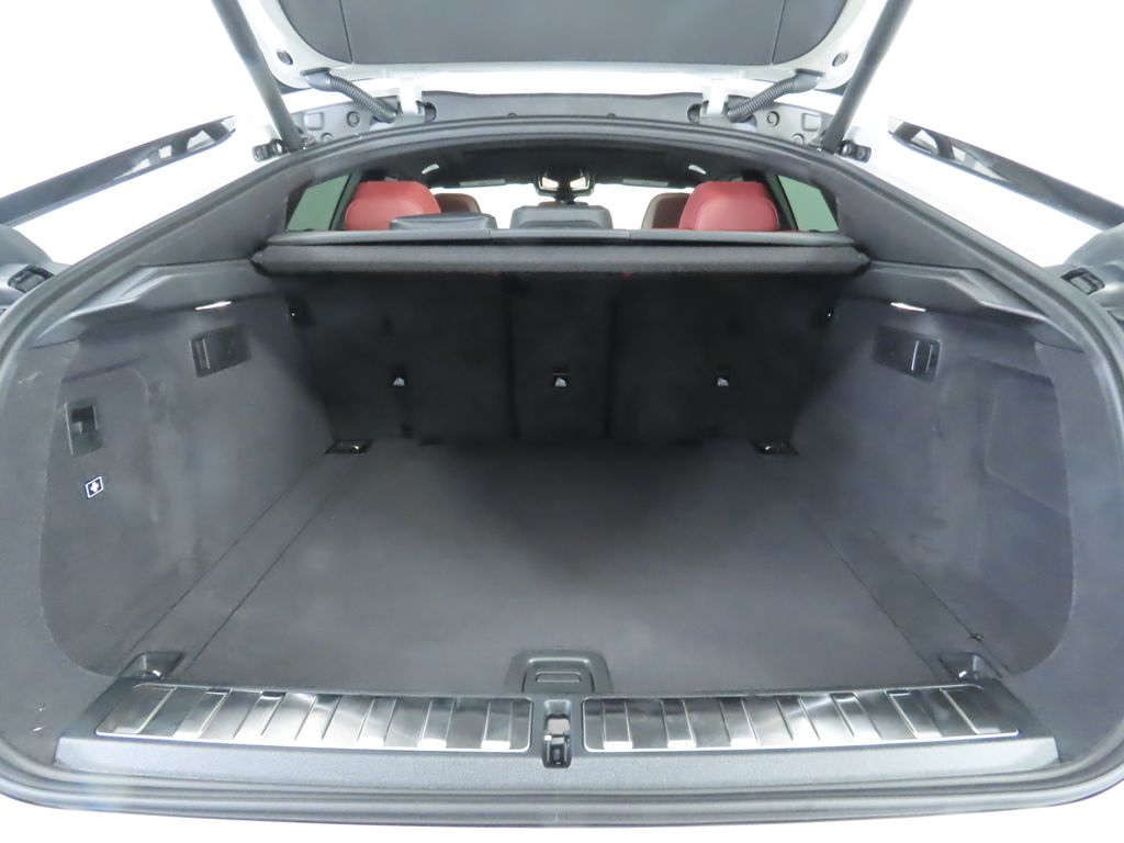 Thumbnail: 2026 BMW X6 - 29