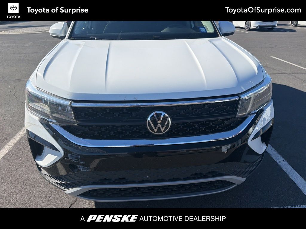 2022 Volkswagen Taos SE -
                  Surprise, AZ