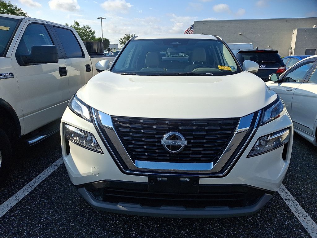 Thumbnail: 2023 Nissan Rogue - 2