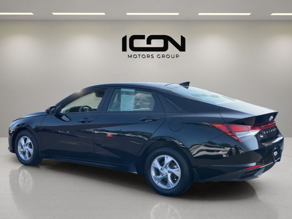 Used 2023 Hyundai Elantra Sedan