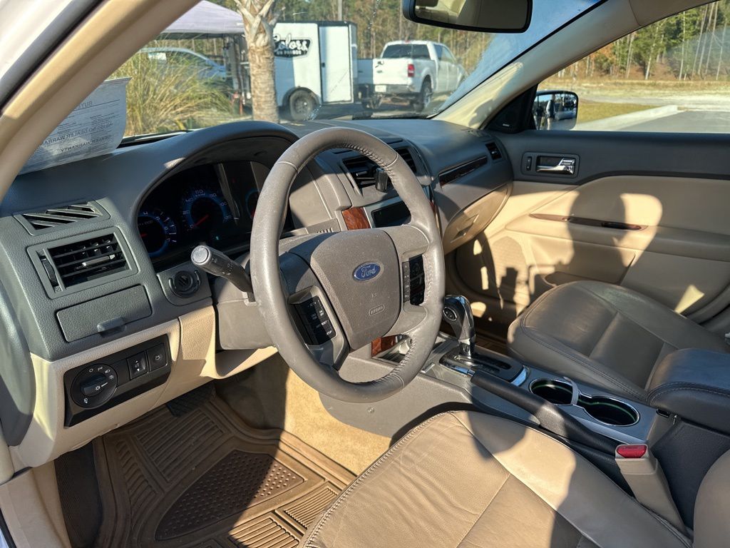 2012 Ford Fusion SEL 12