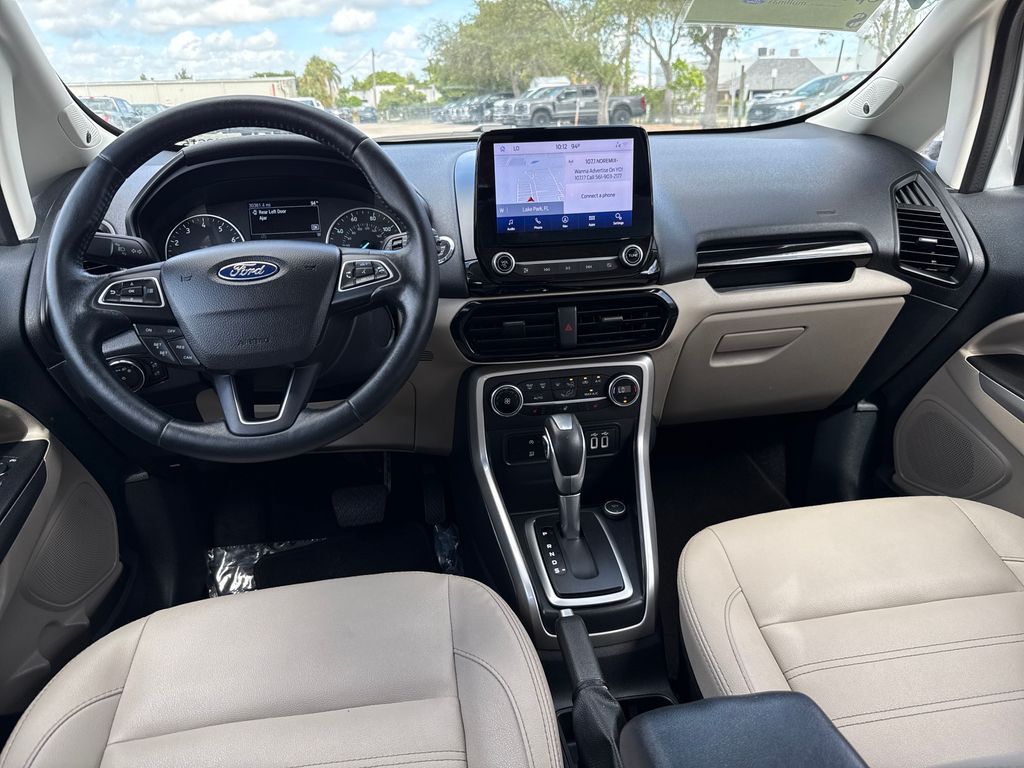2021 Ford EcoSport Titanium photo 4