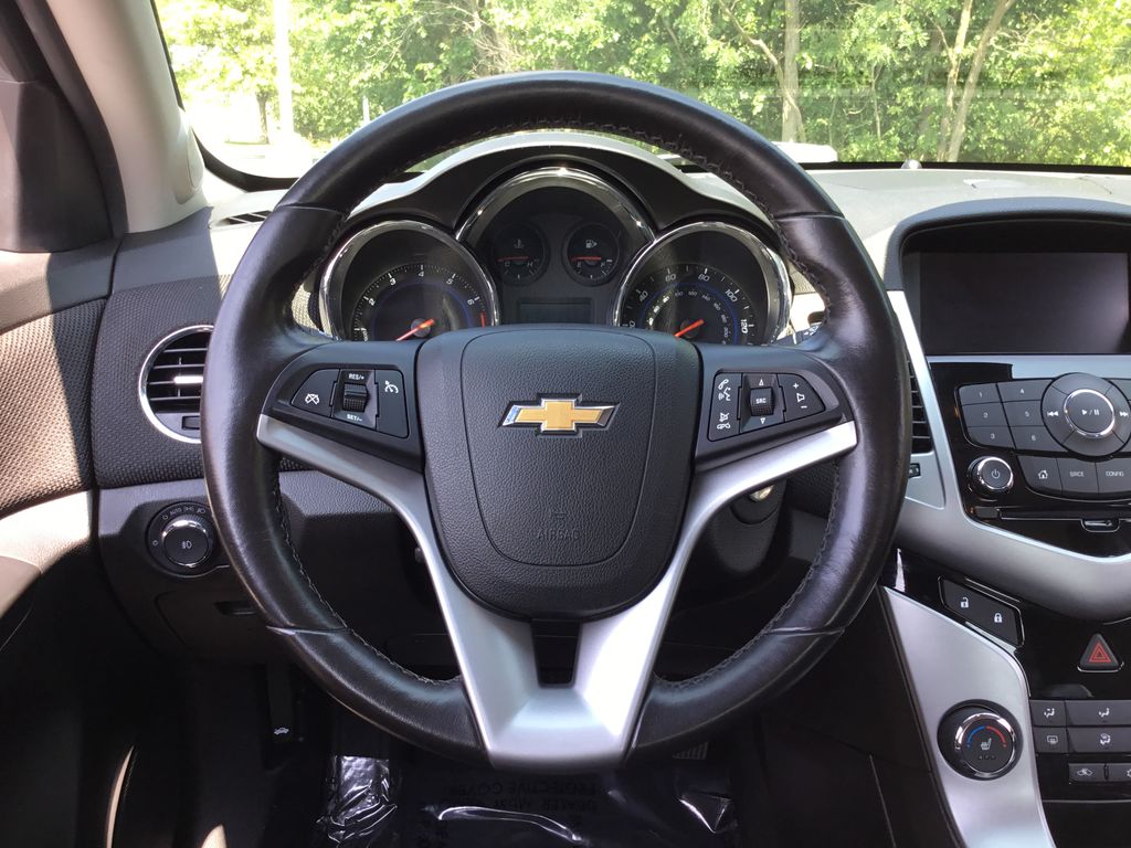 Thumbnail: 2014 Chevrolet Cruze - 17