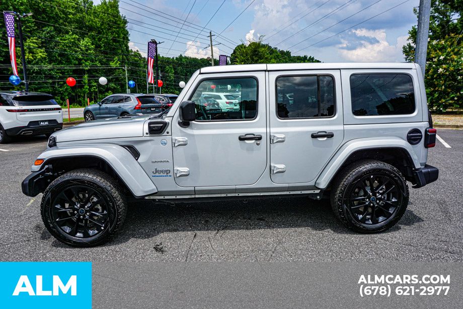 Used 2024 Silver Jeep Sahara 4xe image 7