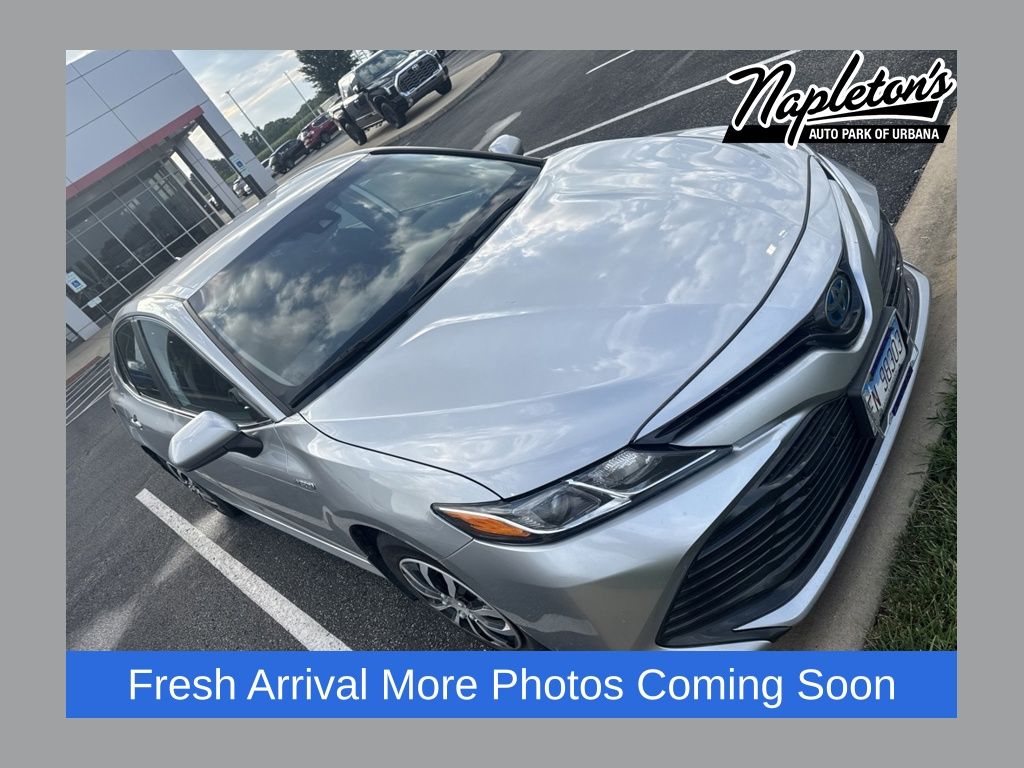 Celestial Silver Metallic 2020 Toyota Camry Hybrid Sedan Front-Wheel Drive Continuously Variable Transmission