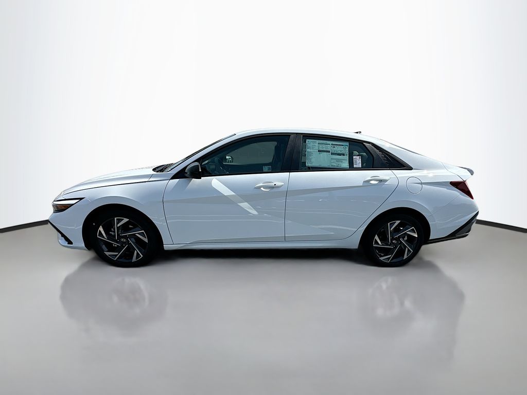 Thumbnail: 2025 Hyundai Elantra - 8