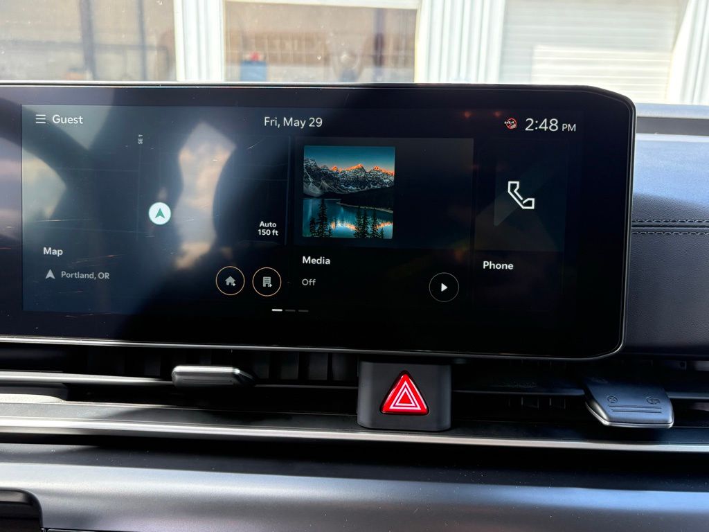 2025 Kia Carnival LXS