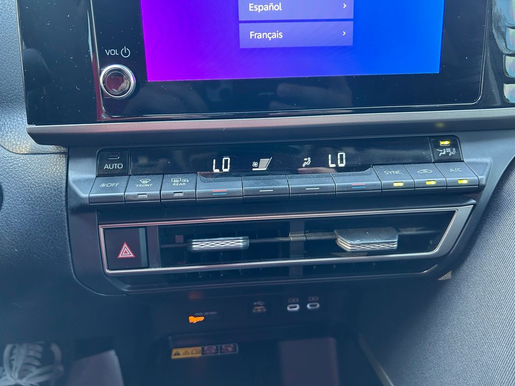 Thumbnail: 2025 Toyota Camry - 24