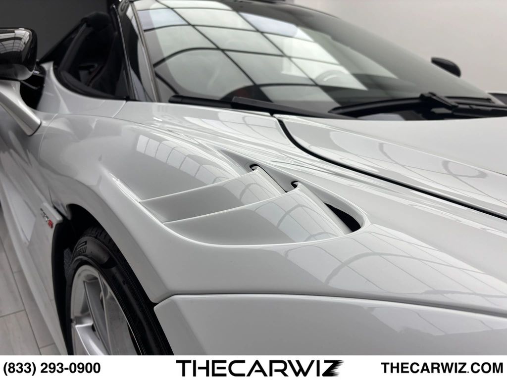 2024 McLaren 750S