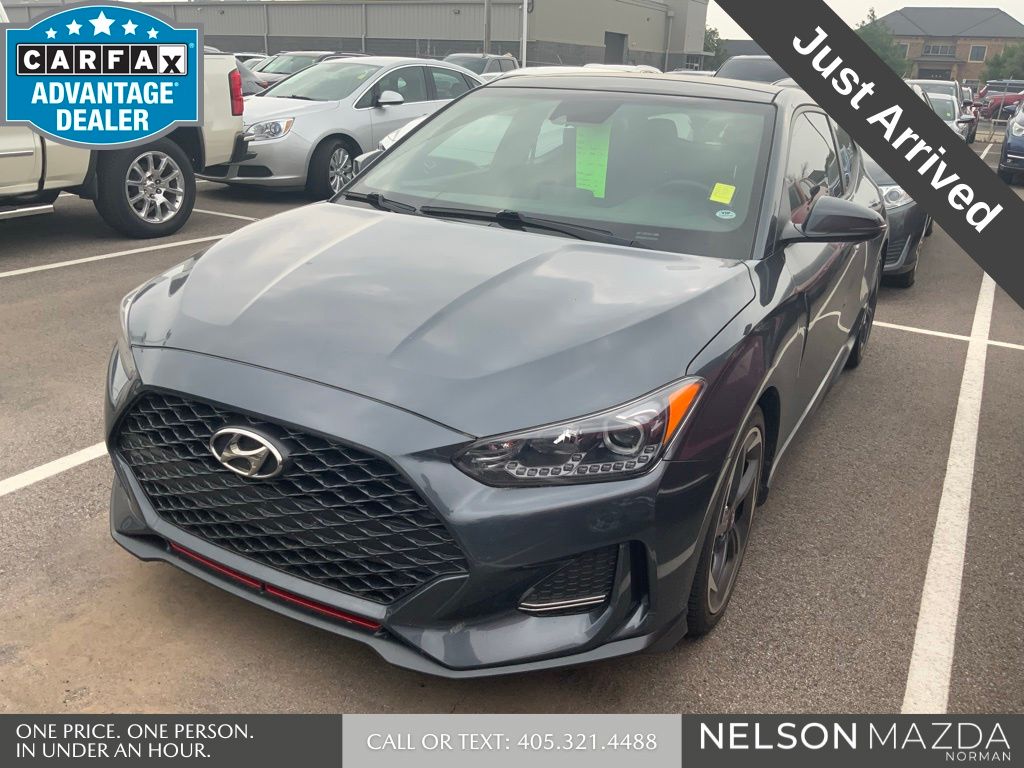 2019 Hyundai Veloster's photo