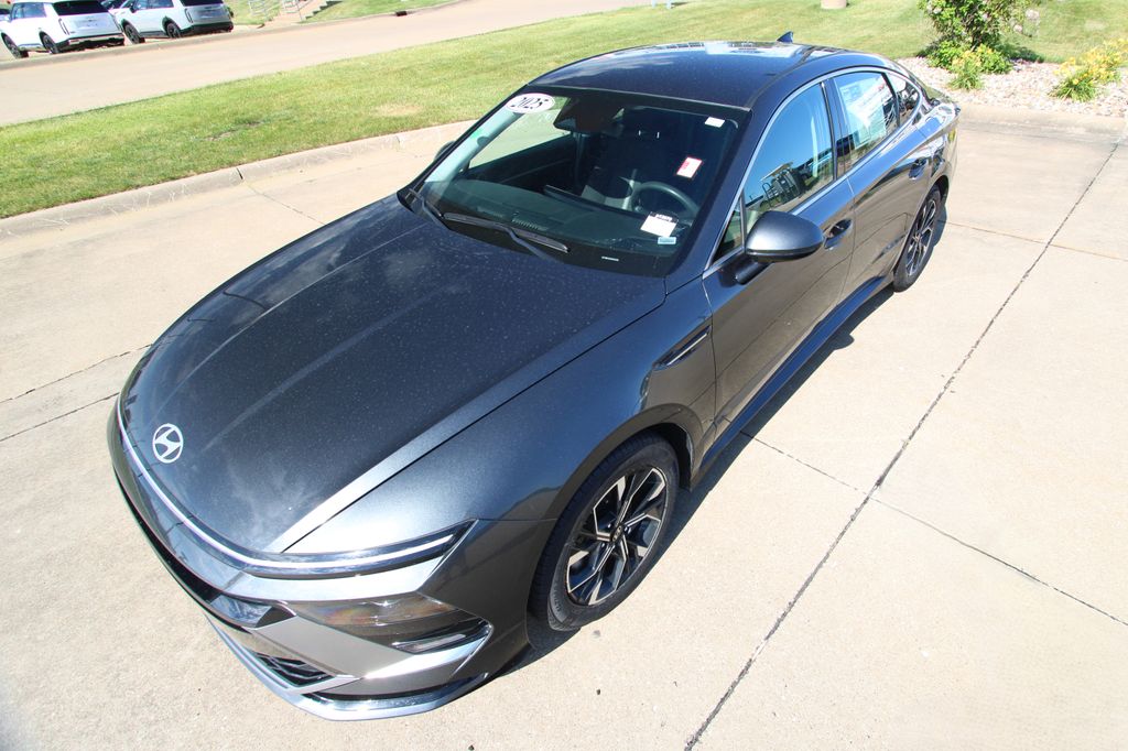 Used 2025 Hyundai Sonata Sedan