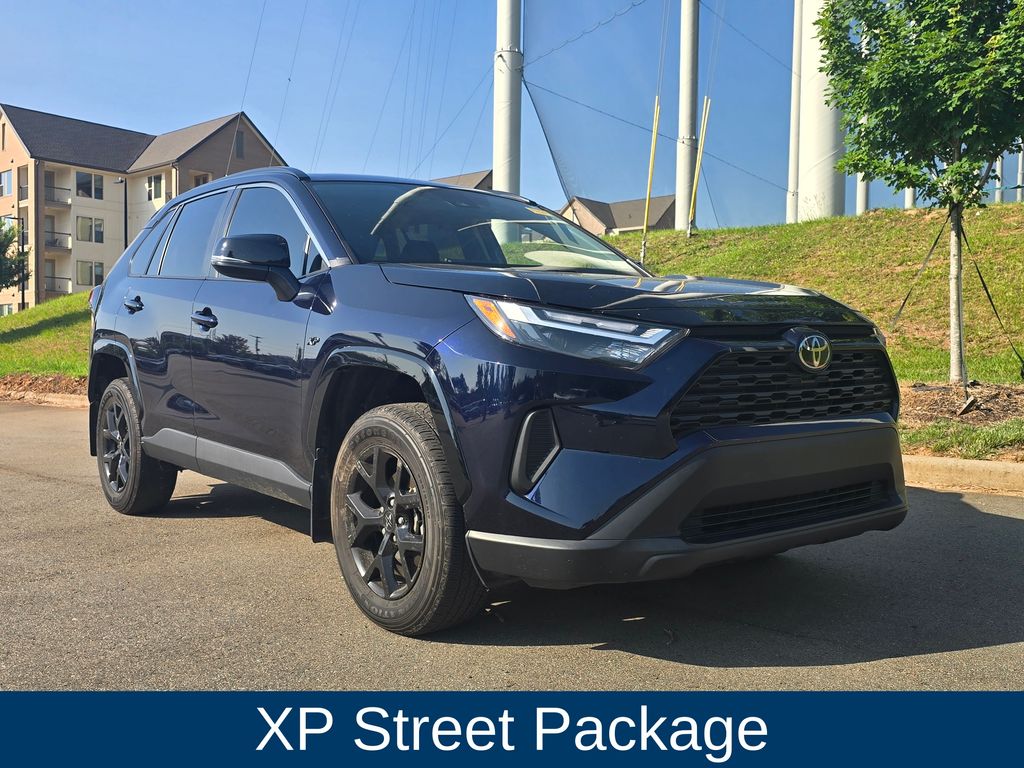 ToyotaRAV42