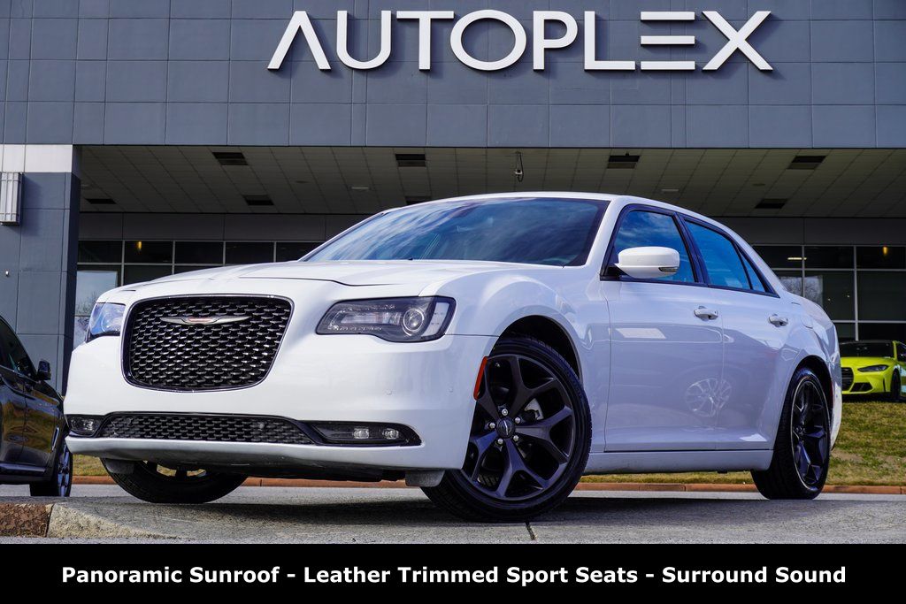 2023 Chrysler 300 S V6 RWD