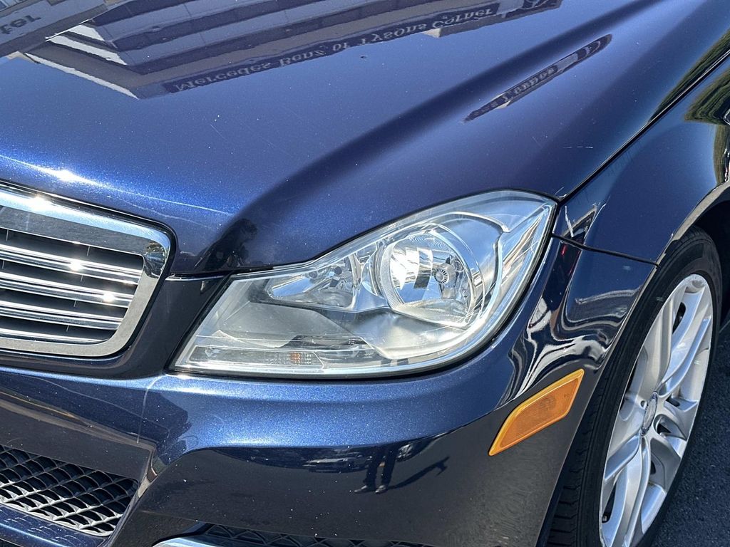 Thumbnail: 2012 Mercedes-Benz C-Class - 2