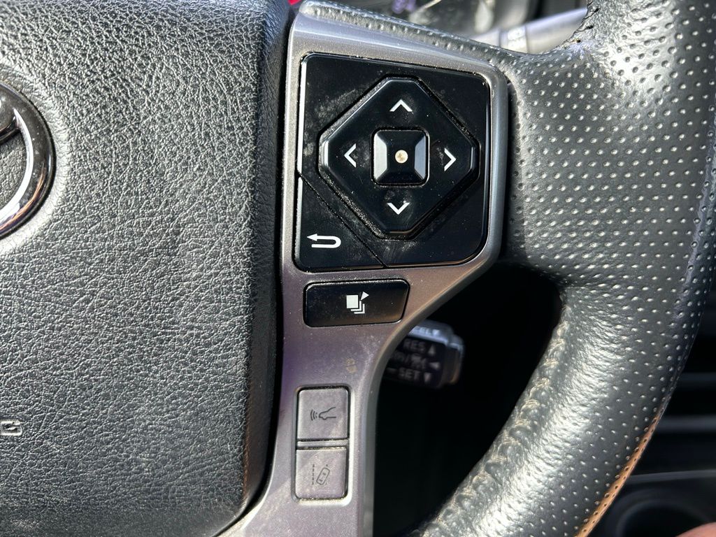 2024 Toyota 4Runner SR5 24