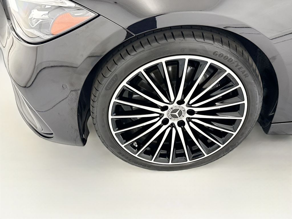 Thumbnail: 2023 Mercedes-Benz C-Class - 29