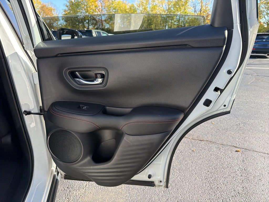 Thumbnail: 2023 Honda HR-V - 23