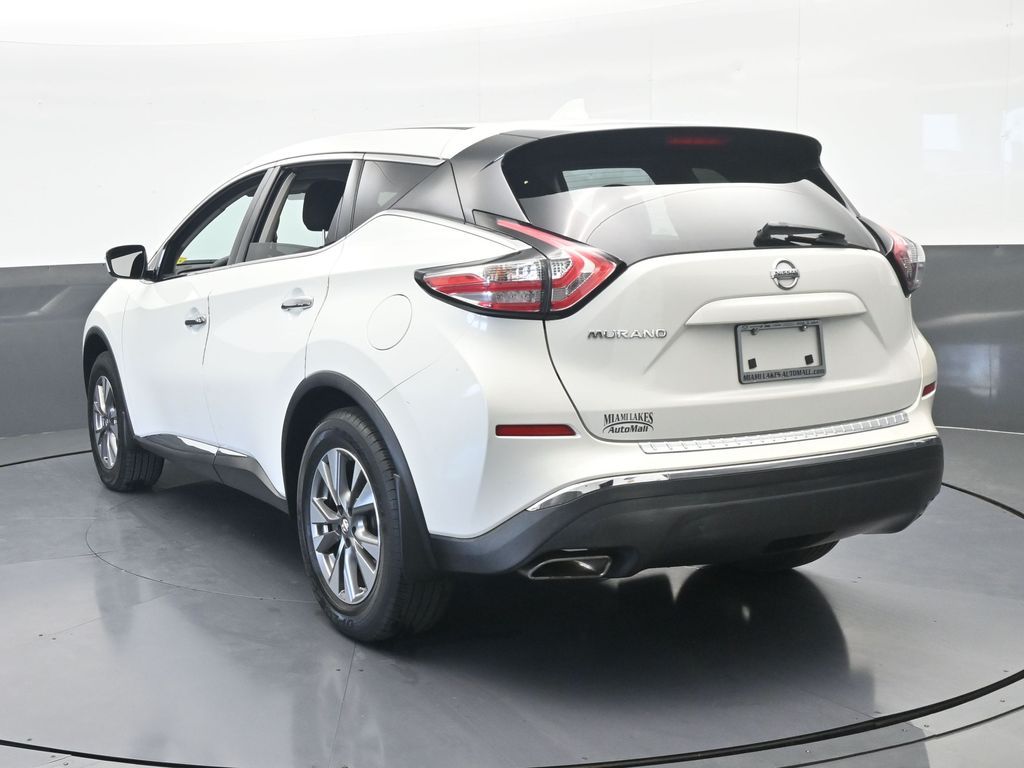 Used 2018 Pearl White Nissan S image 4