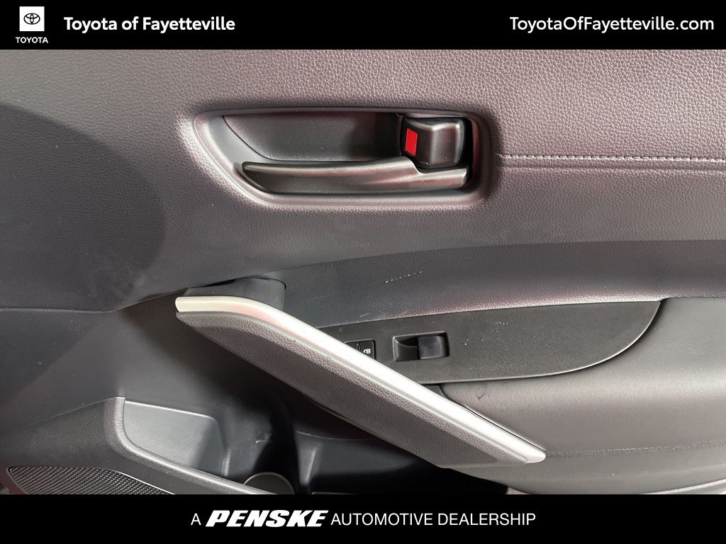 Thumbnail: 2026 Toyota Corolla Cross - 10