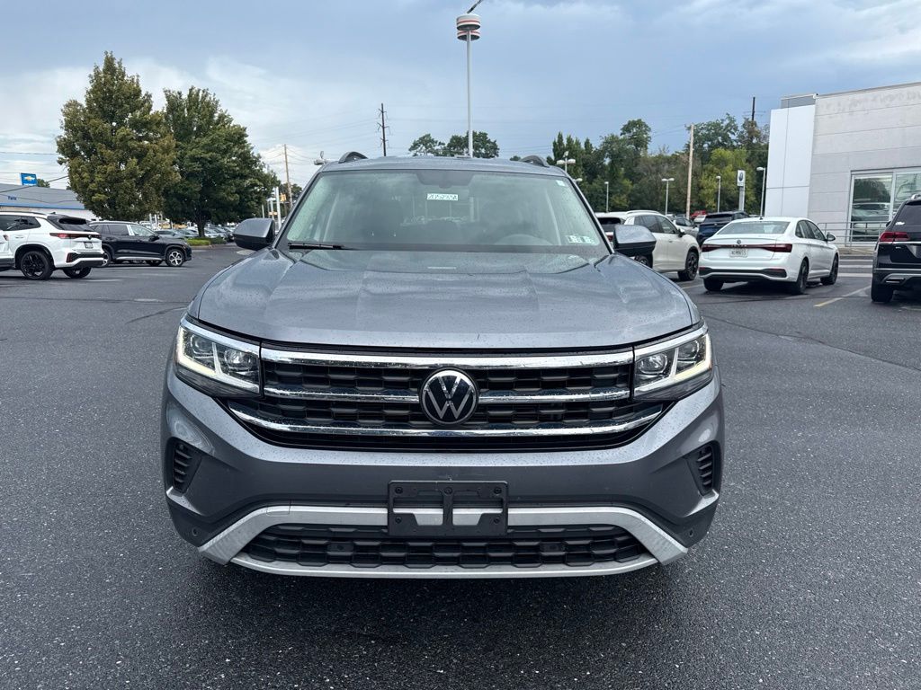 2023 Volkswagen Atlas 2.0T SE w/Technology Gray at Subaru and VW of Moon Township