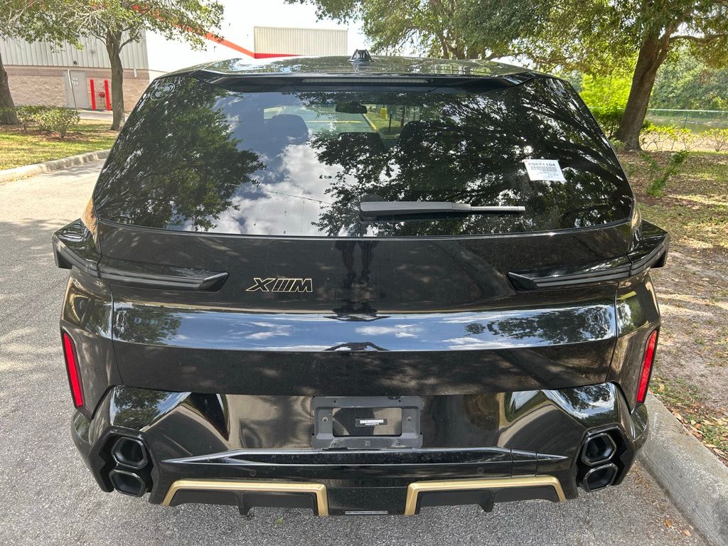 2023 BMW XM  4